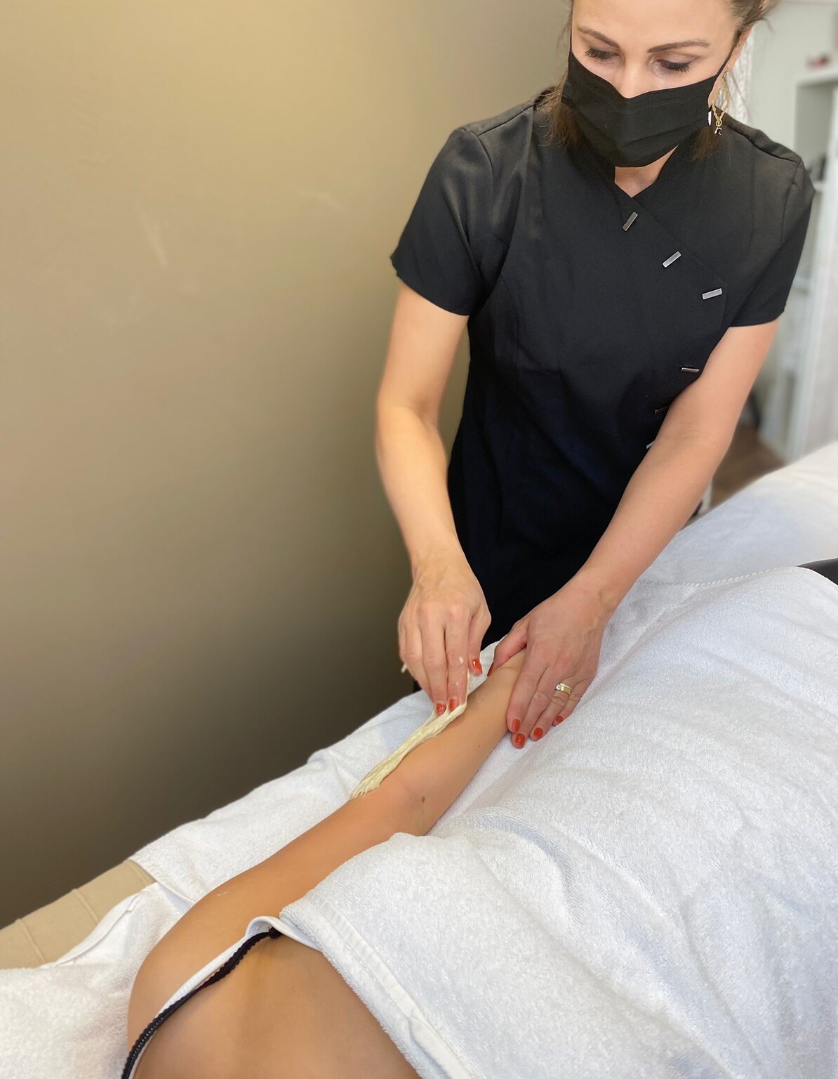 Bild von Halawa Skin Art  X  The Place